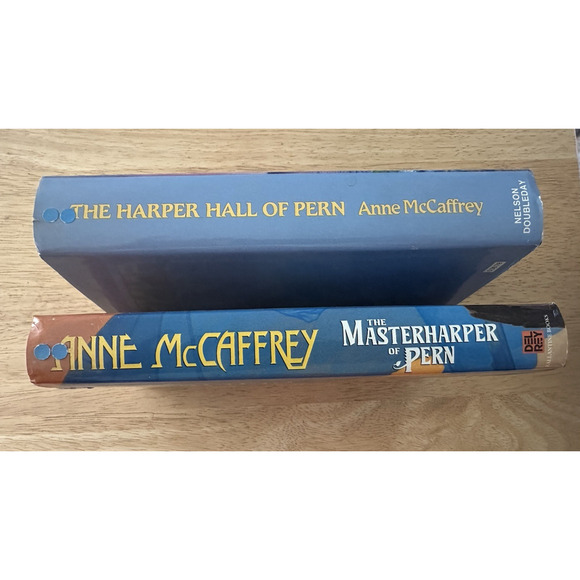 Anne McCaffrey, 2 BKS The Harper Hall of Pern&The Masterharper of Pern HC/BC/DJ - Picture 3 of 15